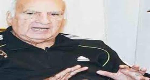 بعد وفاة أبو الأشبال.. من هو أحمد مصطفى نجم الزمالك في الستينيات؟ 